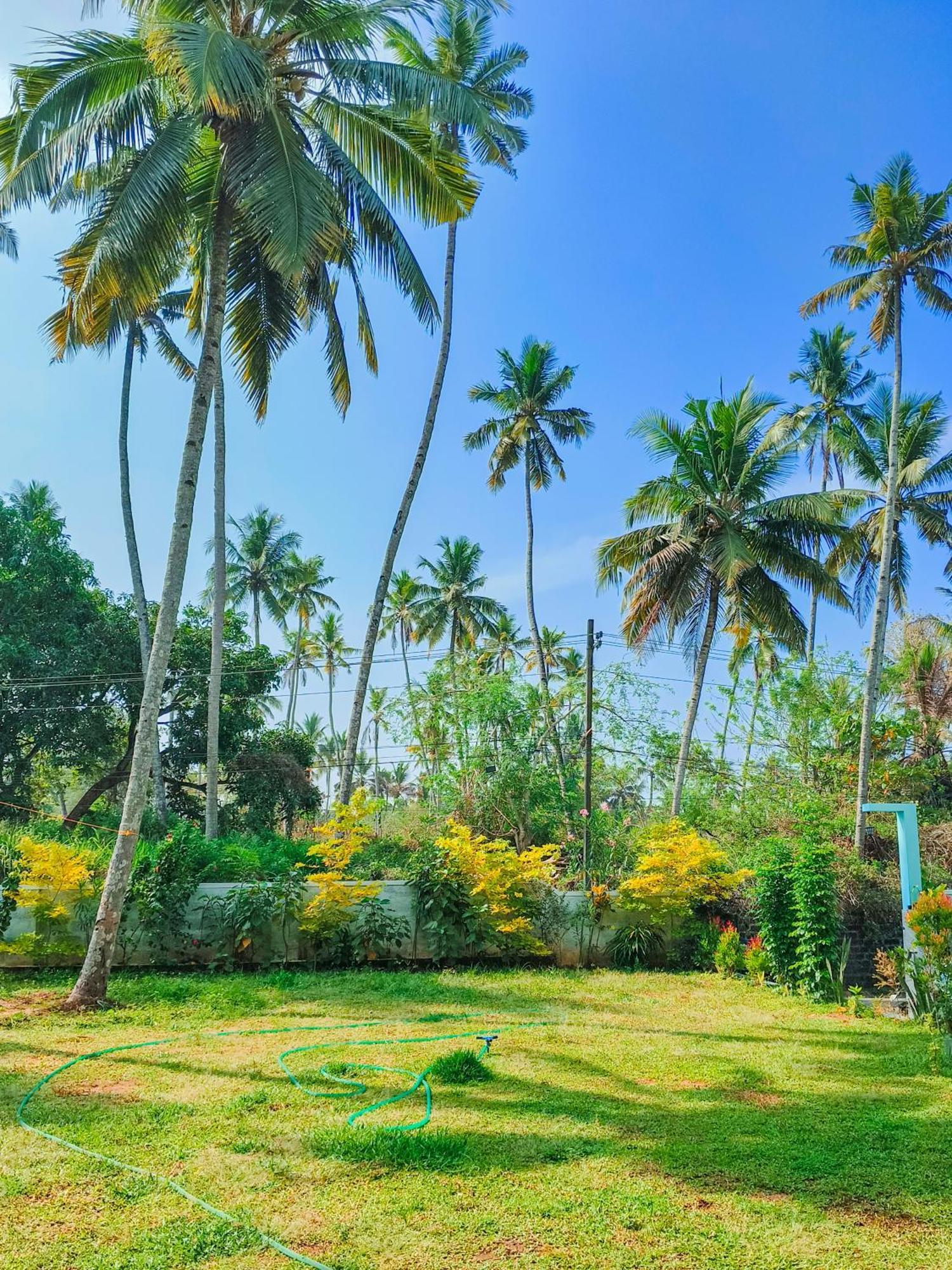 Popple Beach House Varkala Exterior foto